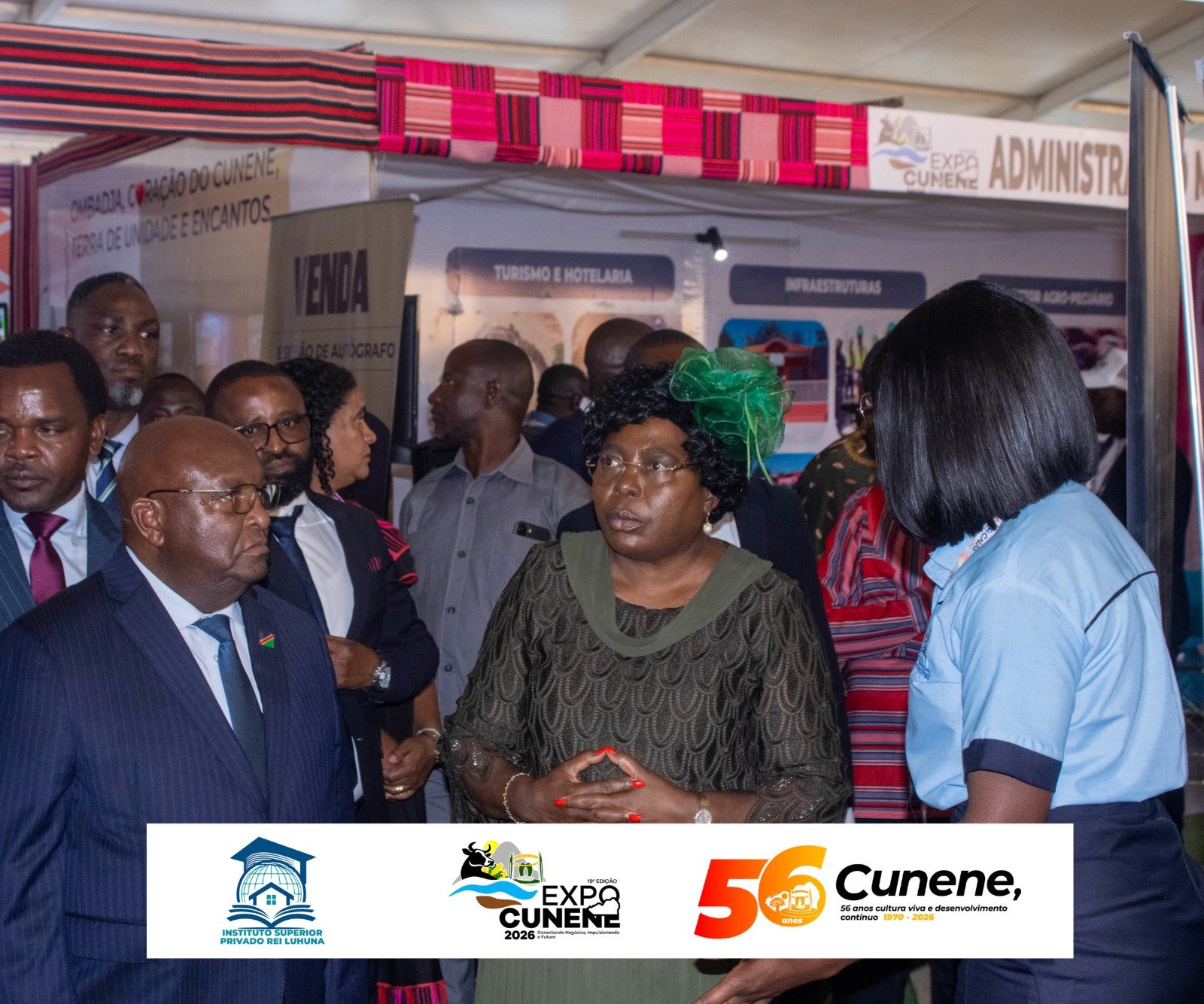 Comitiva oficial visita o stand do ISPRL durante a 19.ª edição da Expo-Cunene 2026